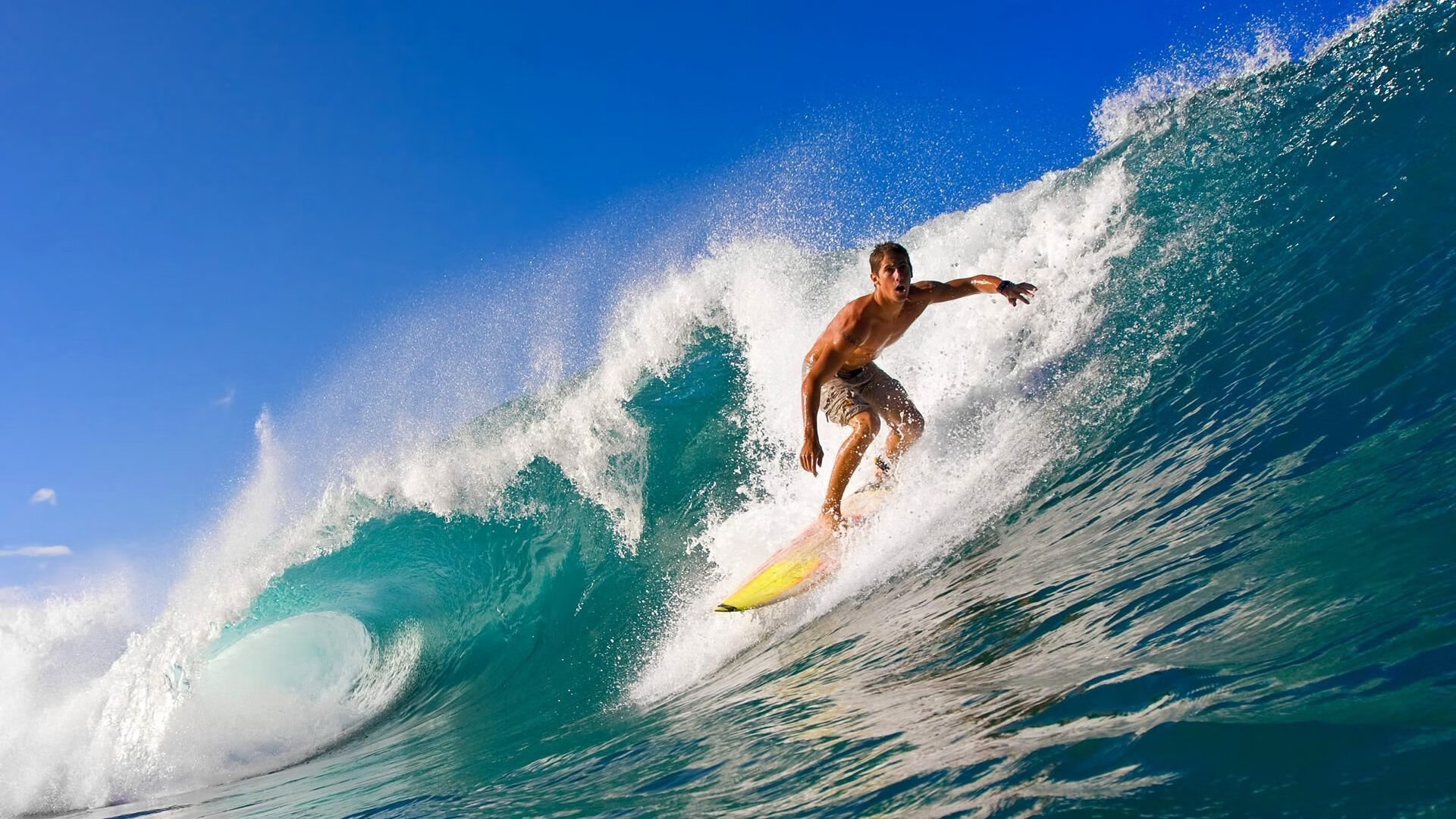 开云网页版-西甲：比利亚雷亚尔3-2逆转巴塞罗那，关键时刻表现抢眼，比利亚雷亚尔队